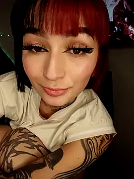 AmaraRossi online show from 04-21-26, 02:15