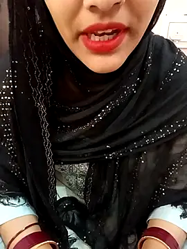 Miss Noor   online show from 04-16-26, 06:36