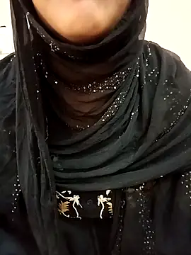Snapshot of Miss_Noor__ chatting on 05-28-26, 07:27 Miss Noor online show from 05-28-26, 07:27
