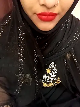 Snapshot of Miss_Noor__ chatting on 06-04-26, 07:03 Miss Noor online show from 06-04-26, 07:03