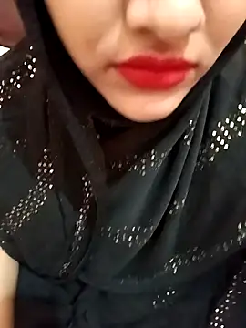 Snapshot of Miss_Noor__ chatting on 06-18-26, 07:41 Miss Noor online show from 06-18-26, 07:41