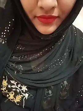 Snapshot of Miss_Noor__ chatting on 06-20-26, 08:17 Miss Noor online show from 06-20-26, 08:17