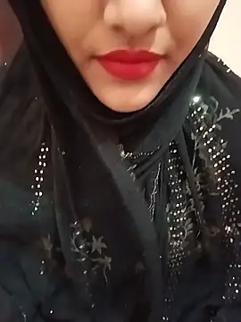 Snapshot of Miss_Noor__ chatting on 06-24-26, 06:56 Miss Noor online show from 06-24-26, 06:56