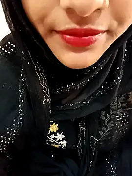 Snapshot of Miss_Noor__ chatting on 07-01-26, 08:16 Miss Noor online show from 07-01-26, 08:16