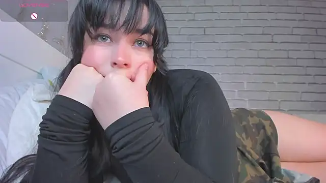 Snapshot of NatalForsy chatting on 04-06-26, 12:28 NatalForsy online show from 04-06-26, 12:28