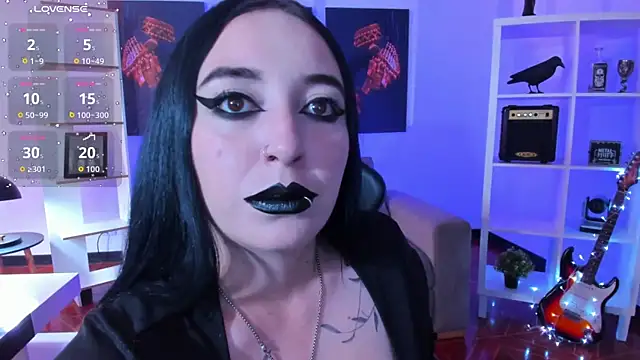 Snapshot of Nyxnocturne chatting on 04-18-26, 01:26 Nyxnocturne online show from 04-18-26, 01:26