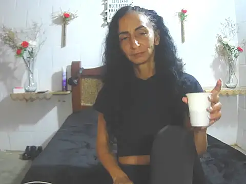SamanttaLopez online show from 05-08-26, 12:32