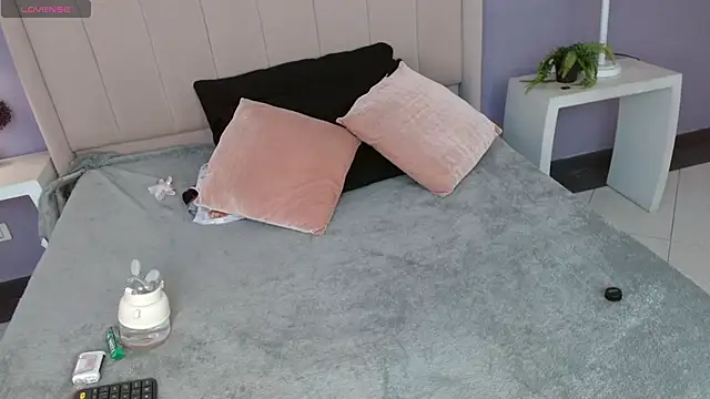 NoelleRuby online show from 04-13-26, 03:34