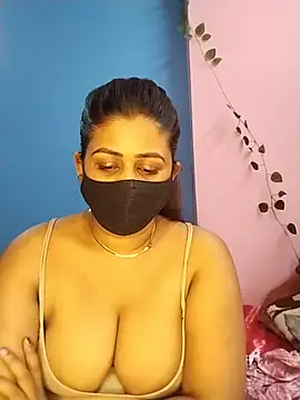 Snapshot of Rimi40464 chatting on 05-15-26, 07:37 Rimi40464 online show from 05-15-26, 07:37