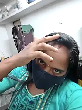 Tamil Sangeetha online show from 04-12-26, 02:22