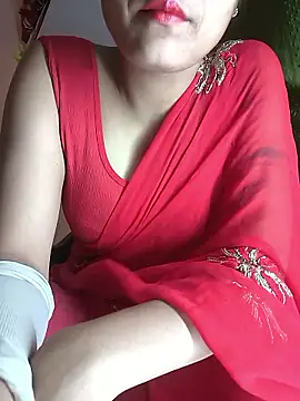 Curvy Sanaya online show from 04-04-26, 07:33