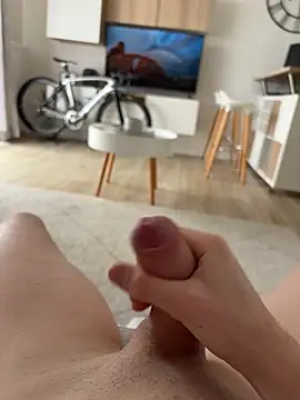 Snapshot of Cobra2007 chatting on 03-29-26, 11:32 Cobra2007 online show from 03-29-26, 11:32