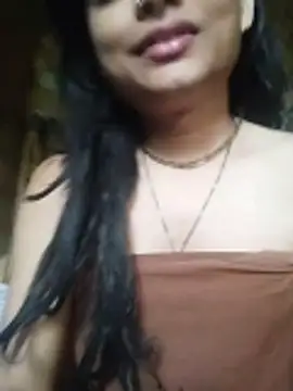 Snapshot of SweetTsAngel chatting on 05-18-26, 02:40 SweetTsAngel online show from 05-18-26, 02:40