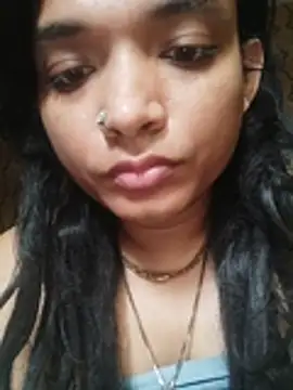 Snapshot of SweetTsAngel chatting on 05-19-26, 01:56 SweetTsAngel online show from 05-19-26, 01:56