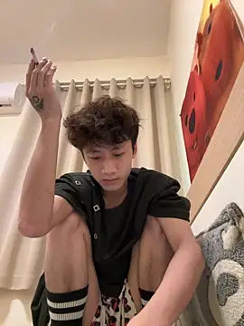 sexyboy-3525 online show from 05-10-26, 03:44