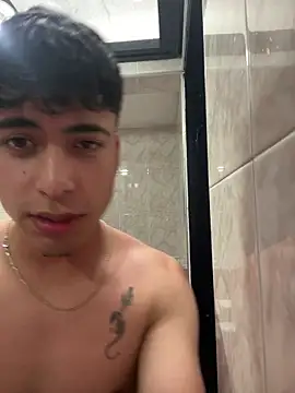 nico herrera   online show from 04-23-26, 06:54