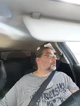 Snapshot of Ausreissender chatting on 04-01-26, 08:59 Ausreissender online show from 04-01-26, 08:59