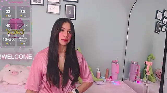 Snapshot of MissDulceRose chatting on 04-16-26, 01:06 MissDulceRose online show from 04-16-26, 01:06