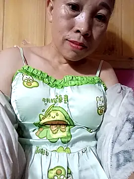 Snapshot of Vily-lonely chatting on 04-26-26, 01:47 Vily-lonely online show from 04-26-26, 01:47