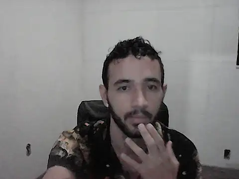 NoxxVx online show from 05-06-26, 01:14