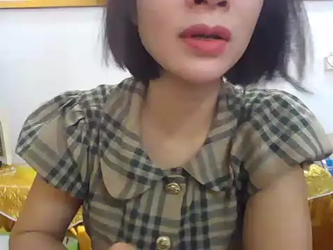 Lyna 2k online show from 04-09-26, 02:55