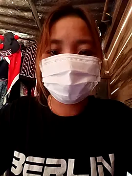 Snapshot of cat-kat chatting on 04-13-26, 04:51 cat-kat online show from 04-13-26, 04:51