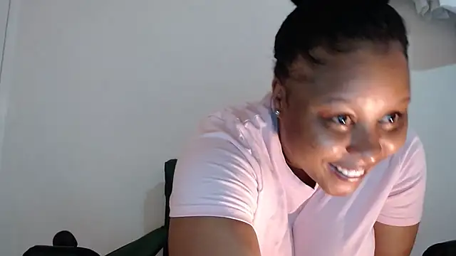 xxZoeyx online show from 03-10-25, 07:21