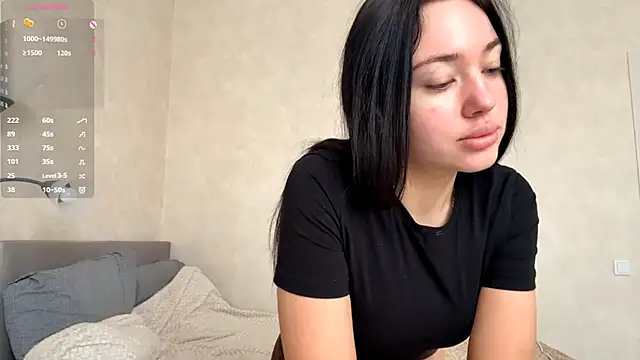 Snapshot of LilyVirelle chatting on 04-14-26, 08:20 LilyVirelle online show from 04-14-26, 08:20