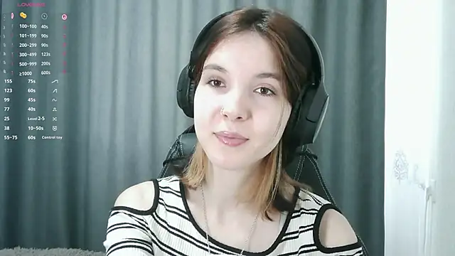 Snapshot of RubyBooby chatting on 07-12-26, 03:03 RubyBooby online show from 07-12-26, 03:03