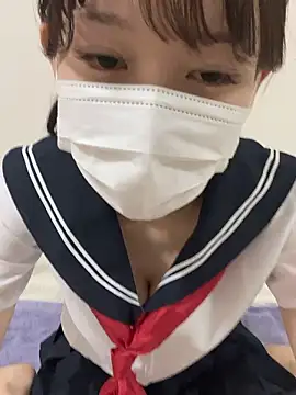 Snapshot of yuki2210 chatting on 04-15-26, 10:11 yuki2210 online show from 04-15-26, 10:11