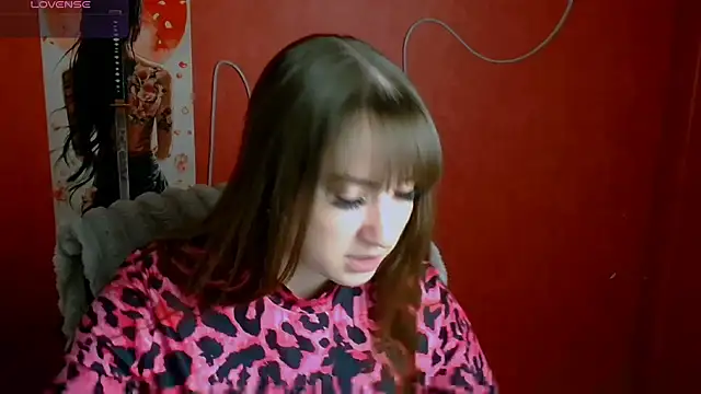 Tiffani Angel online show from 04-30-26, 05:36