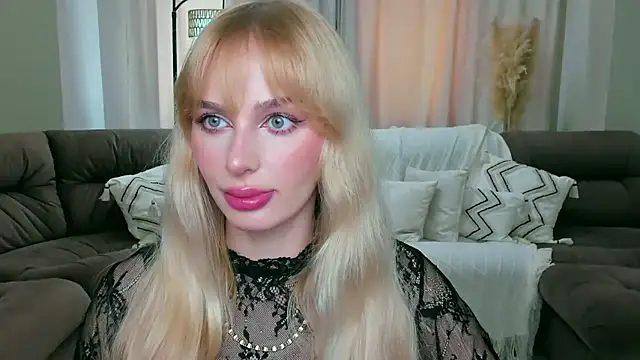 blonde  flirt online show from 04-09-26, 05:18