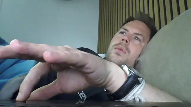 alexlovelife online show from 04-06-26, 06:36