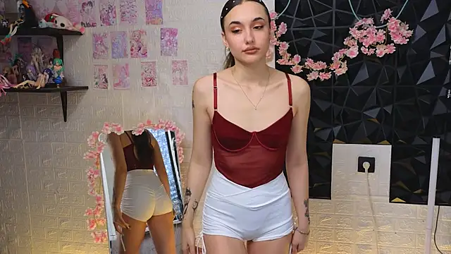 Snapshot of belle_cute chatting on 04-03-26, 01:58 belle cute online show from 04-03-26, 01:58