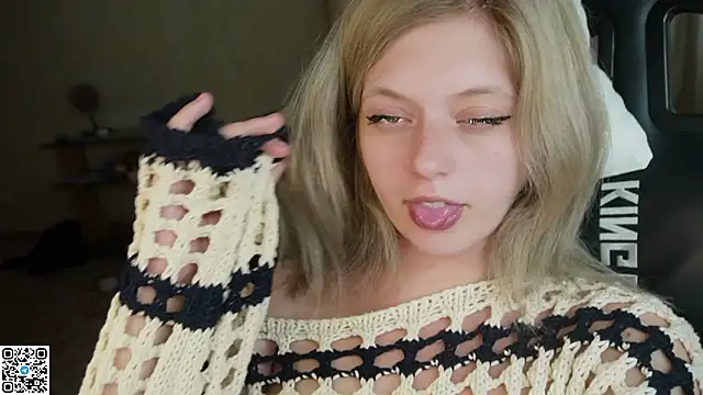 AkinaHaruko online show from 07-05-26, 02:51