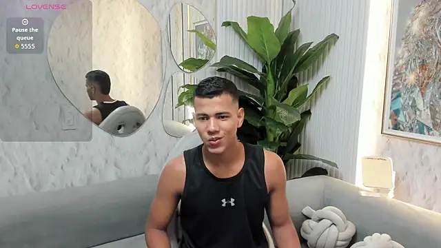 Snapshot of noahdark_ chatting on 04-15-26, 02:29 noahdark online show from 04-15-26, 02:29