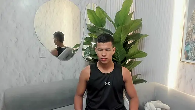 Snapshot of noahdark_ chatting on 04-19-26, 01:27 noahdark online show from 04-19-26, 01:27