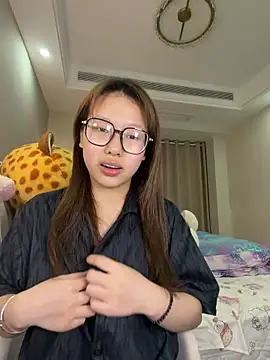 Snapshot of xx132546 chatting on 05-07-26, 07:30 xx132546 online show from 05-07-26, 07:30