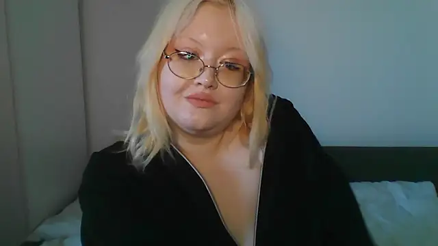 Elayne Sweet online show from 04-08-26, 08:03