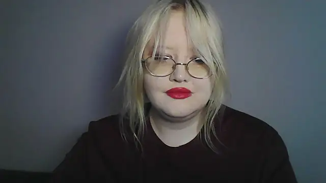 Snapshot of Elayne_Sweet chatting on 06-27-26, 06:07 Elayne Sweet online show from 06-27-26, 06:07