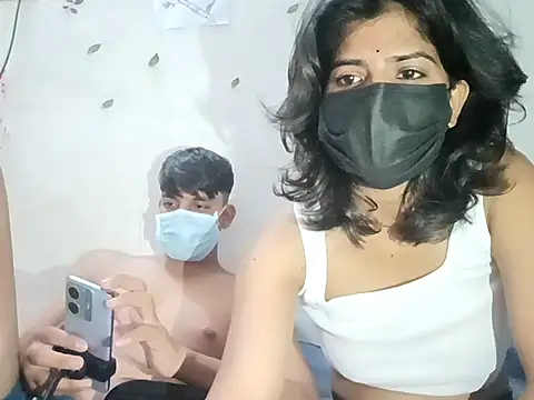 rubisassy14 online show from 04-07-26, 08:26