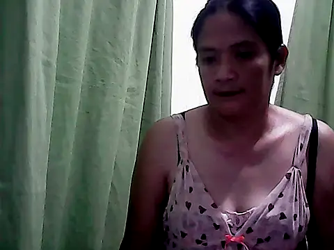 PinayZaira online show from 04-01-26, 11:33