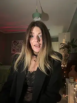 Snapshot of Rita_Tease chatting on 05-29-26, 06:28 Rita Tease online show from 05-29-26, 06:28