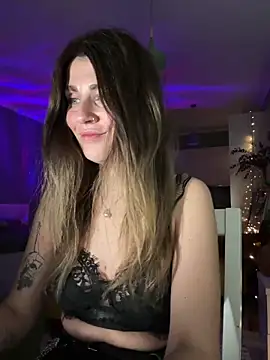 Snapshot of Rita_Tease chatting on 06-11-26, 07:01 Rita Tease online show from 06-11-26, 07:01
