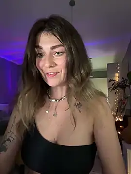Snapshot of Rita_Tease chatting on 06-17-26, 06:09 Rita Tease online show from 06-17-26, 06:09