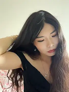 Xiaoyunduo1 online show from 06-25-26, 08:52