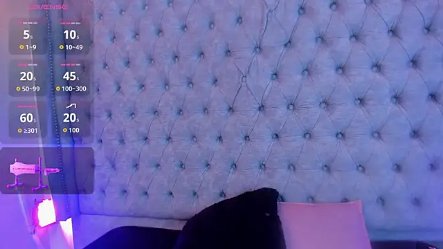 Snapshot of Gyal_Smith chatting on 07-10-26, 03:33 Gyal Smith online show from 07-10-26, 03:33