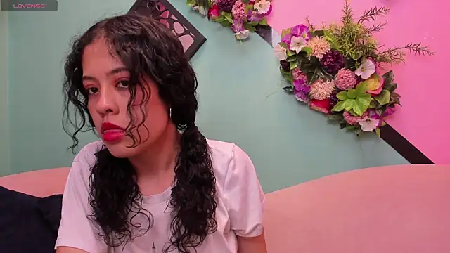Kaira luxury online show from 06-30-26, 06:53