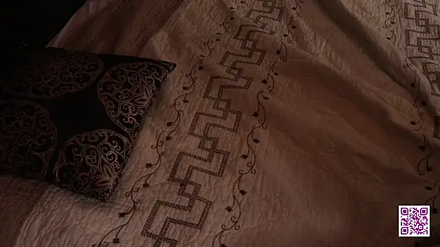 MellowEva online show from 04-15-26, 07:58