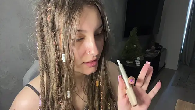 Snapshot of Slatka_torta chatting on 04-12-26, 07:35 Slatka torta online show from 04-12-26, 07:35